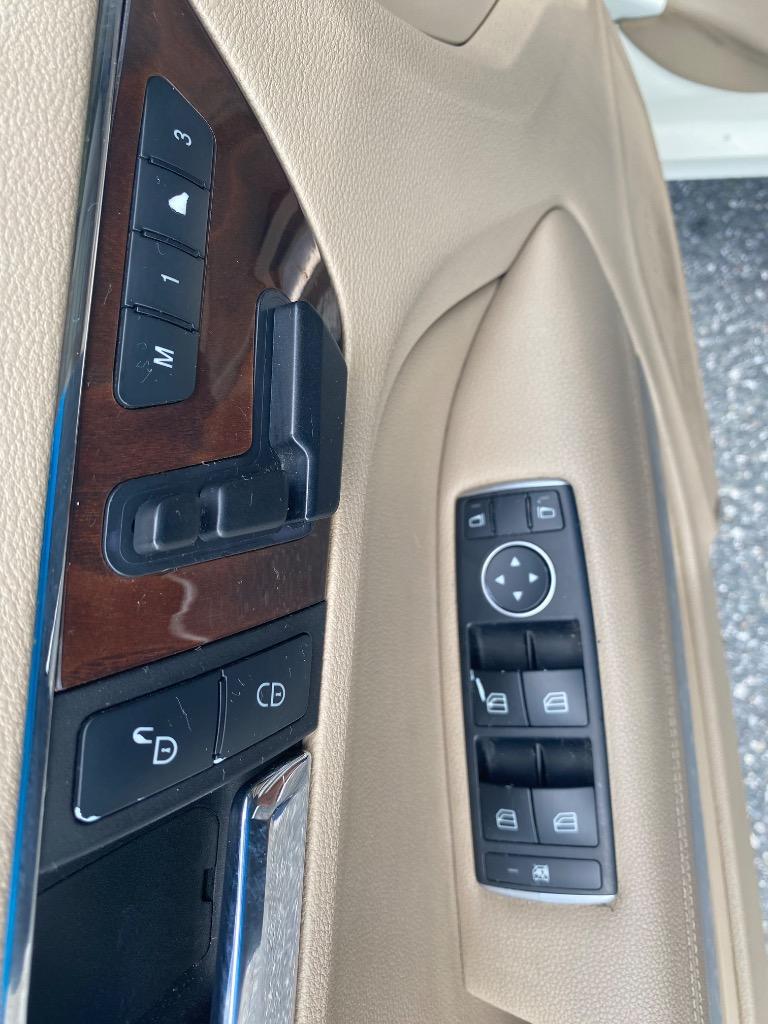 2010 Mercedes-Benz E-Class - $10,995