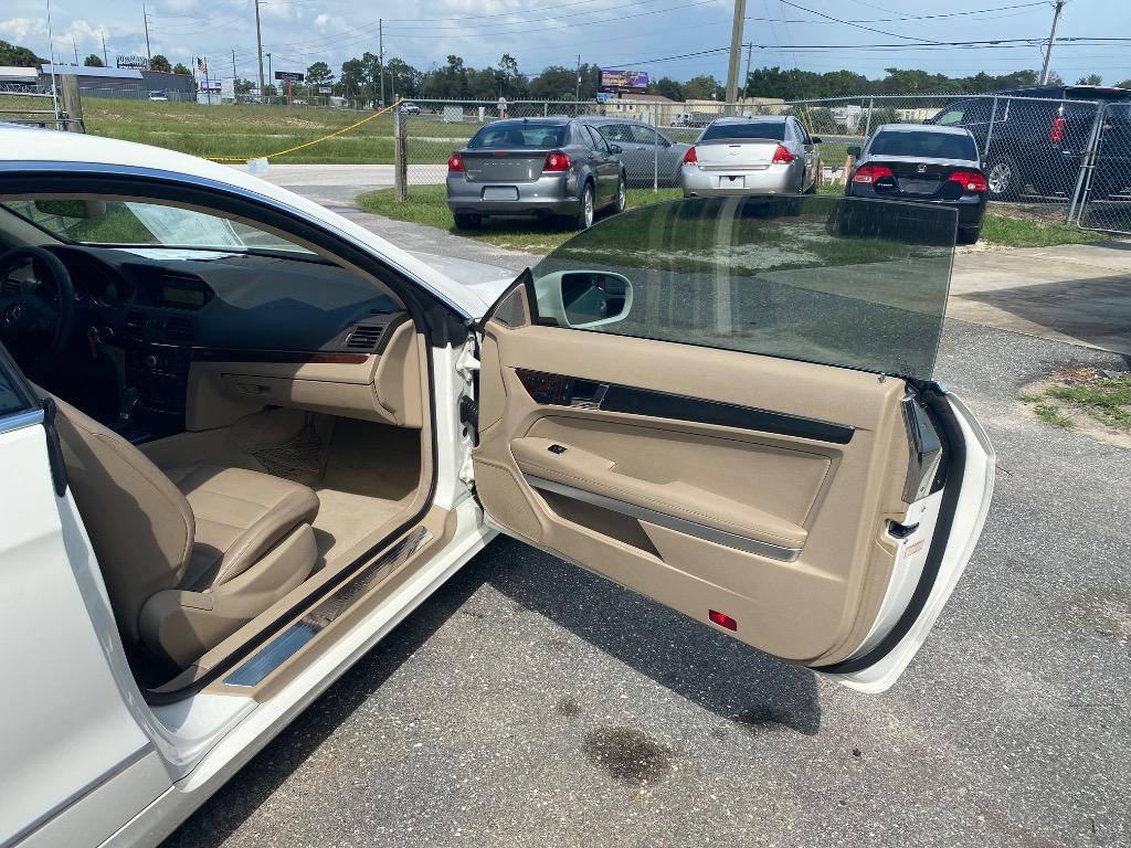 2010 Mercedes-Benz E-Class - $10,995