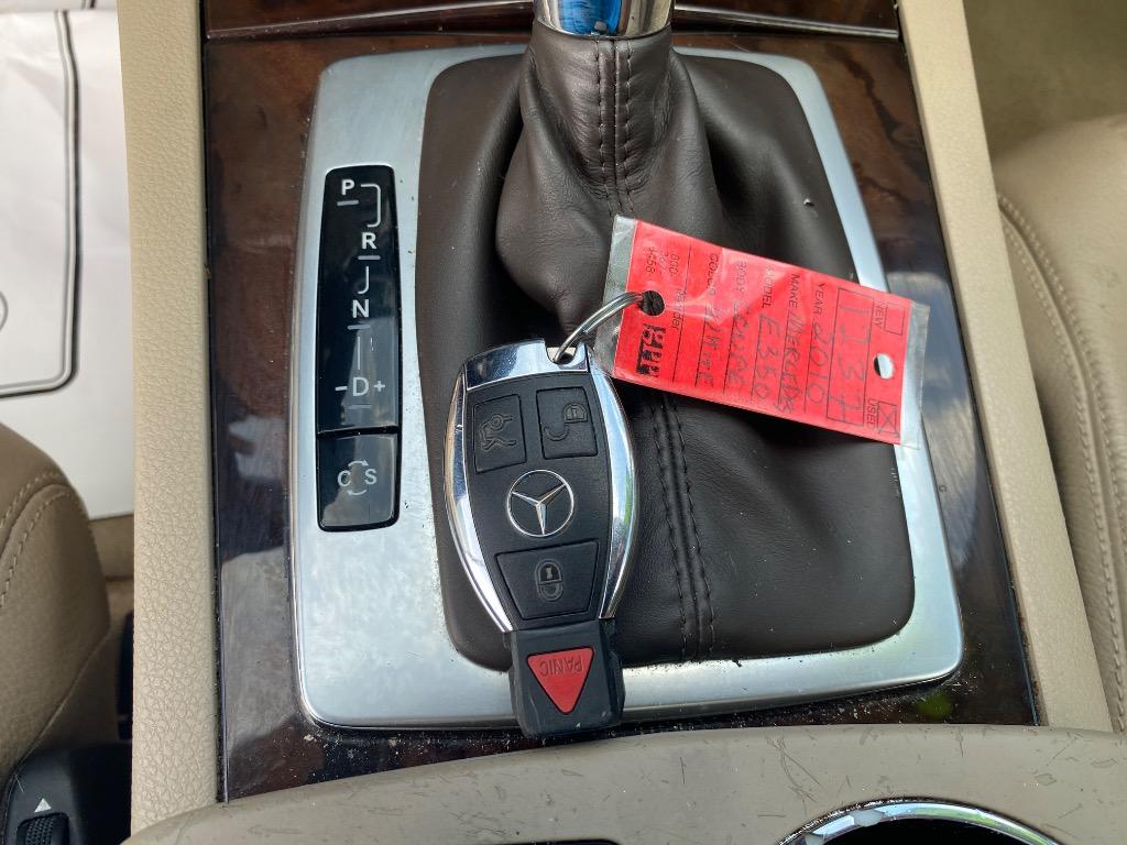 2010 Mercedes-Benz E-Class - $10,995