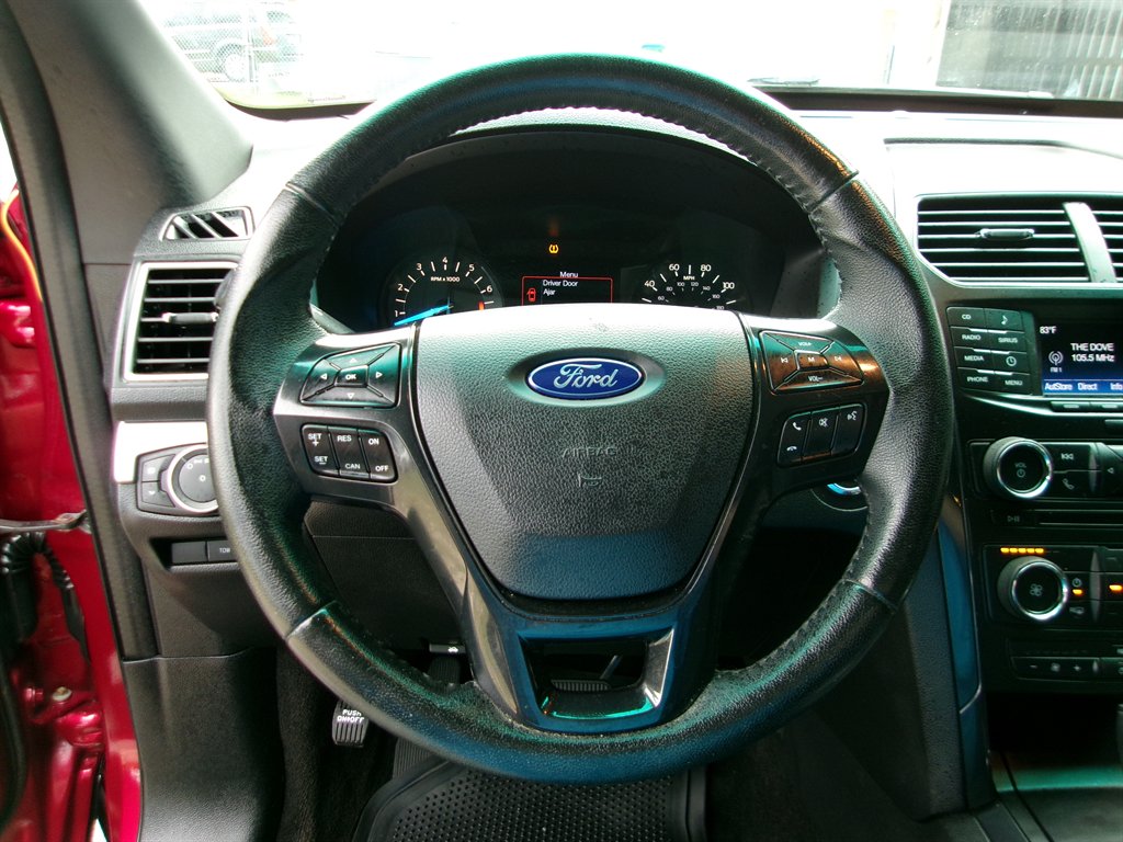 2017 Ford Explorer - $10,995