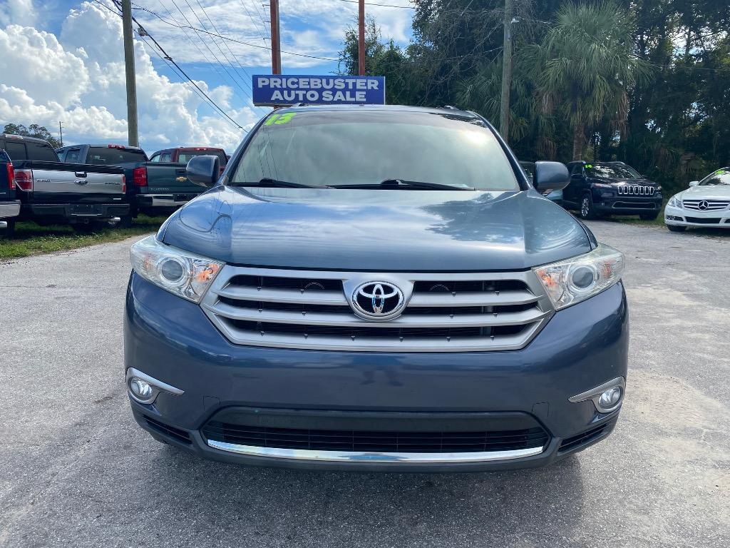 2013 Toyota Highlander - $14,995