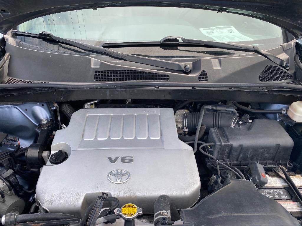 2013 Toyota Highlander - $14,995