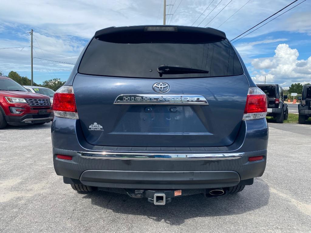 2013 Toyota Highlander - $14,995