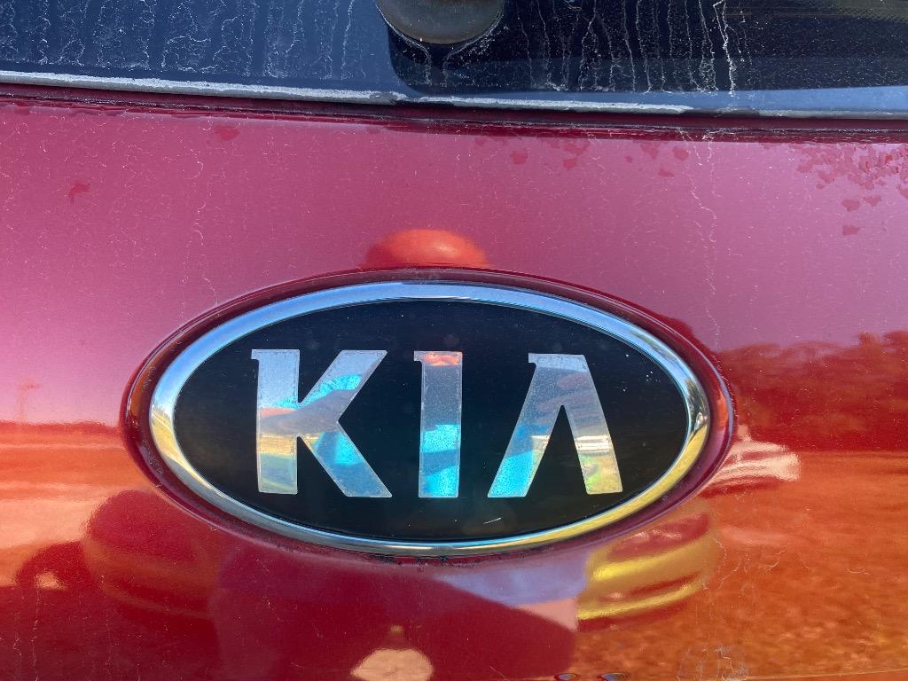 2017 Kia Sorento - $8,995