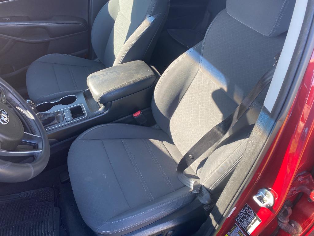 2017 Kia Sorento - $8,995