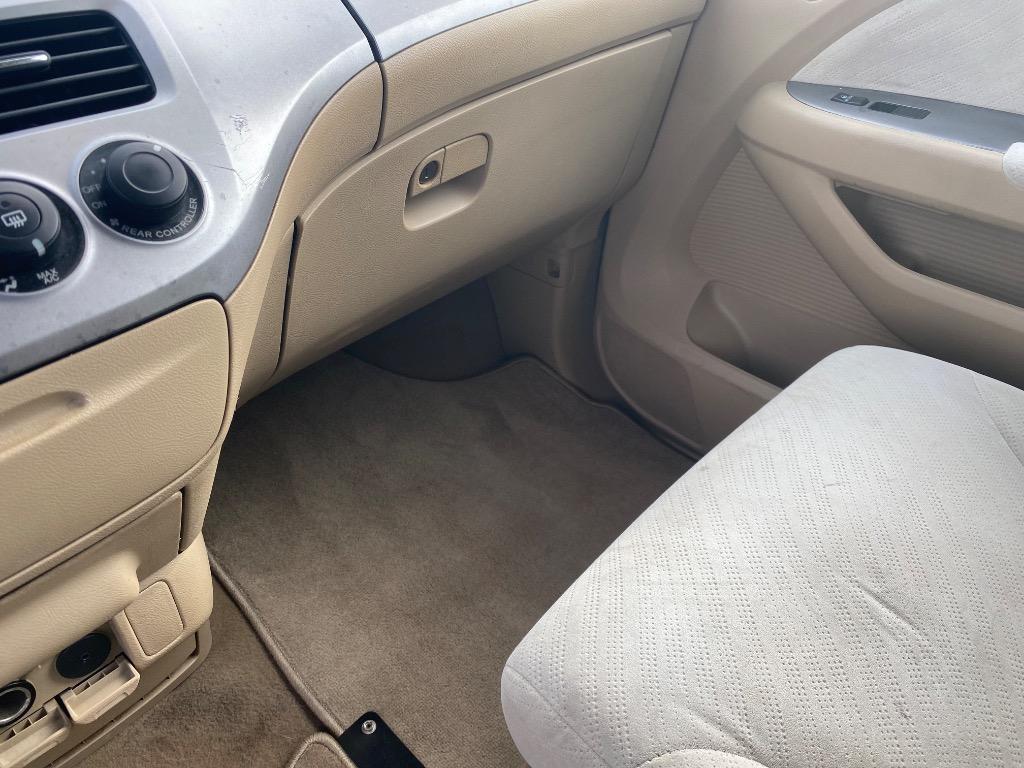 2008 Honda Odyssey - $6,995