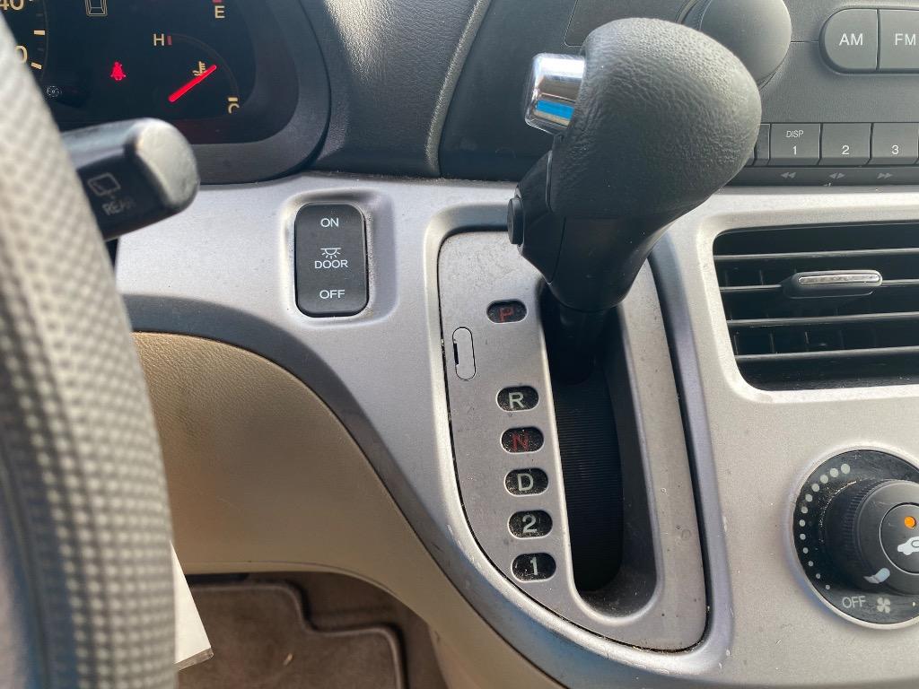 2008 Honda Odyssey - $6,995