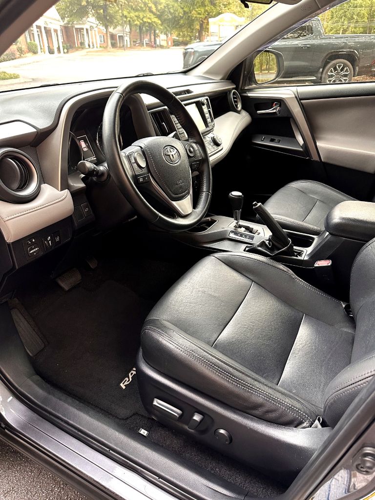 2018 Toyota RAV4 - $16,899
