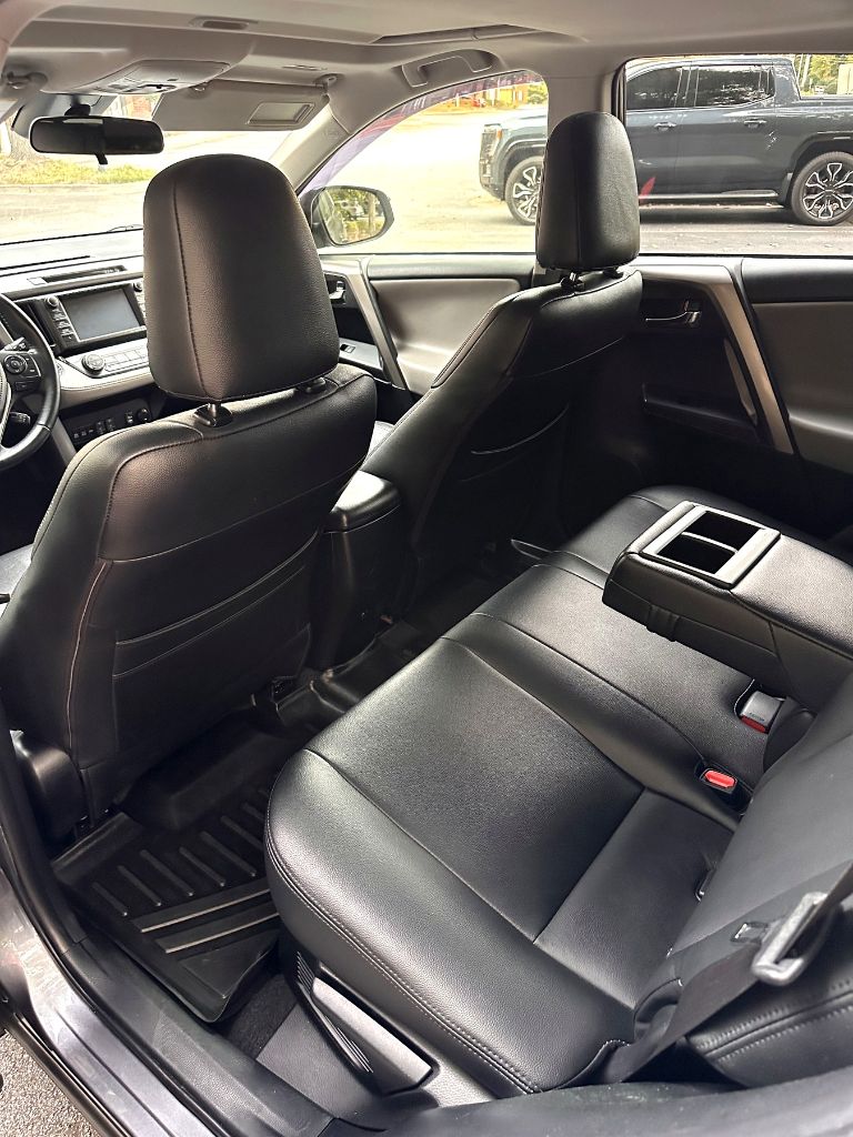 2018 Toyota RAV4 - $16,899