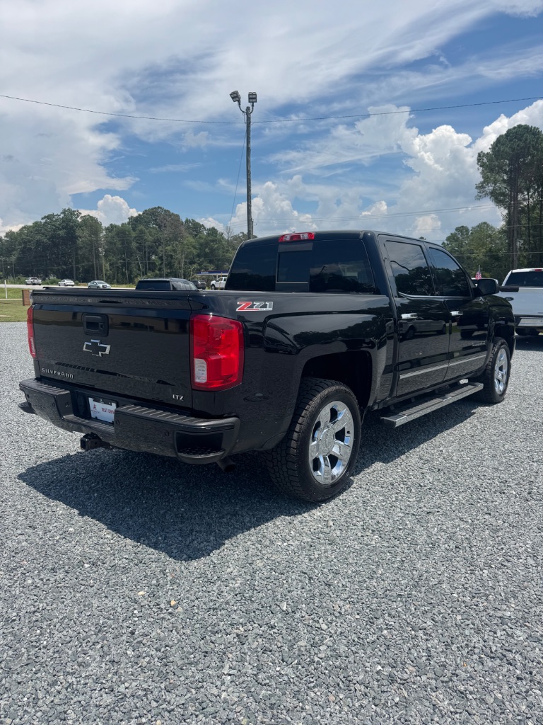 2017 Chevrolet Silverado 1500 - $23,987