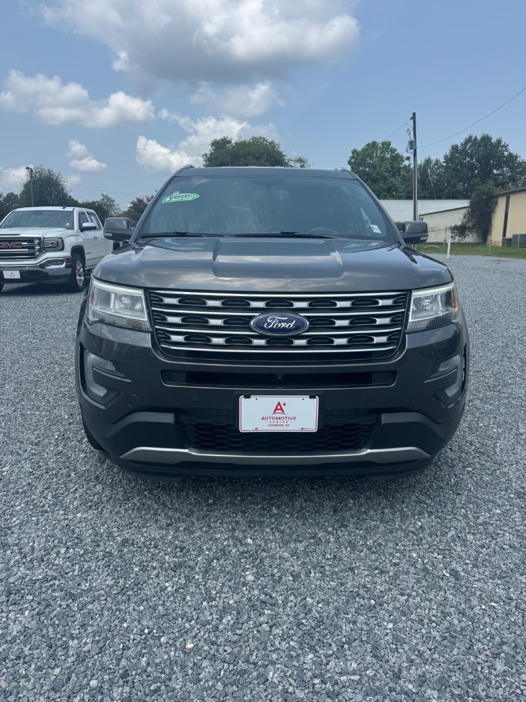2017 Ford Explorer - $16,987