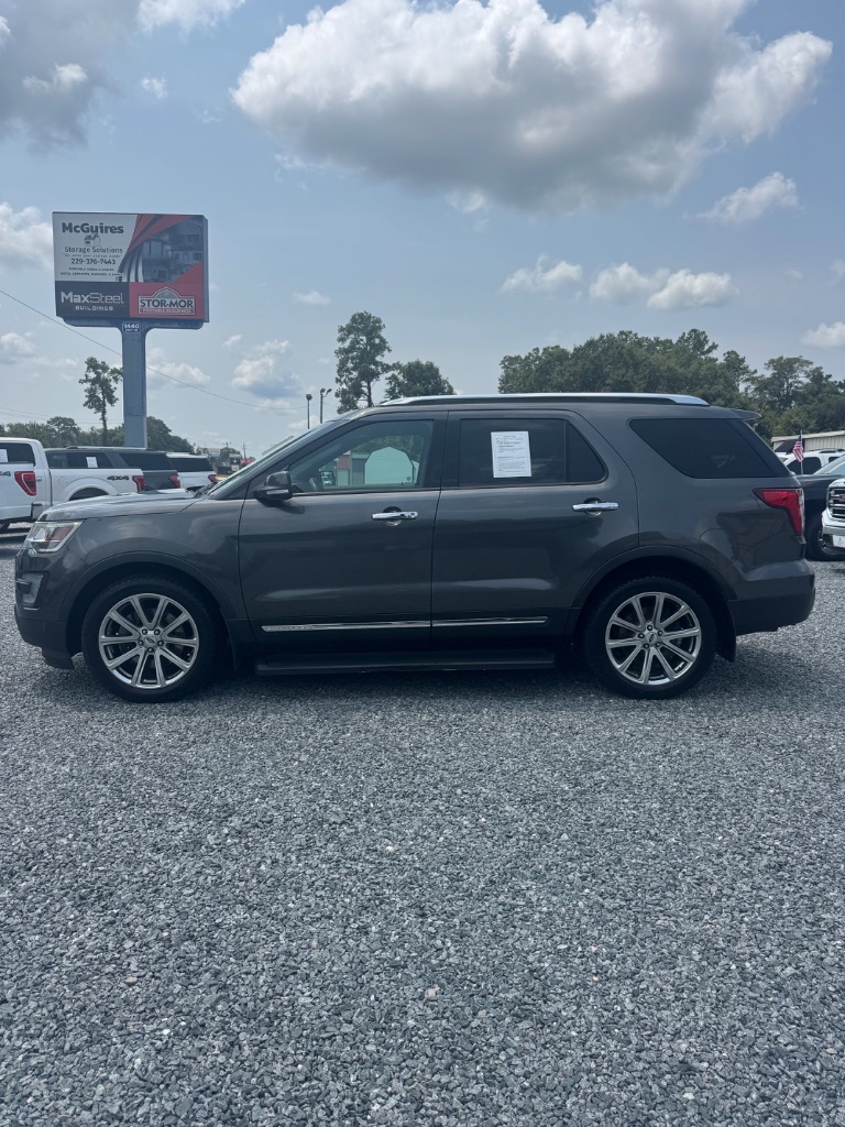 2017 Ford Explorer - $16,987