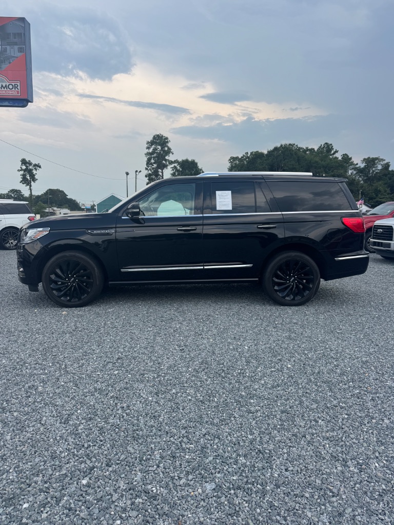 2020 Lincoln Navigator - $30,987