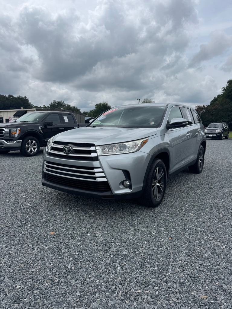 2019 Toyota Highlander - $19,987