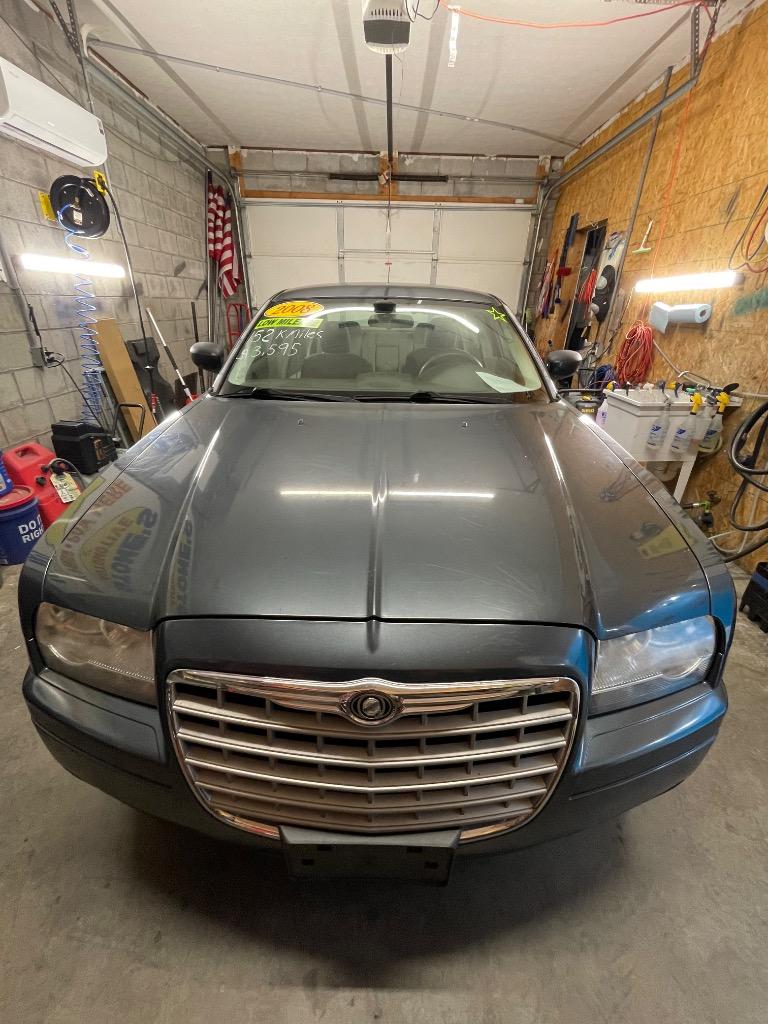 2008 Chrysler 300 - $3,950