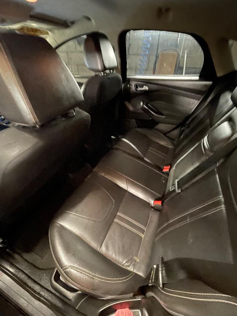 2012 Ford Focus - $3,960