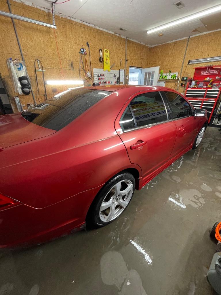 2011 Ford Fusion - $3,495