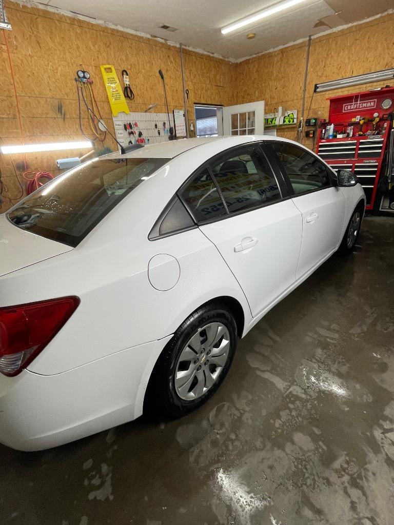2016 Chevrolet Cruze - $4,350