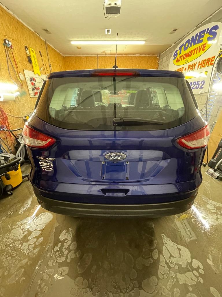2016 Ford Escape - $6,595