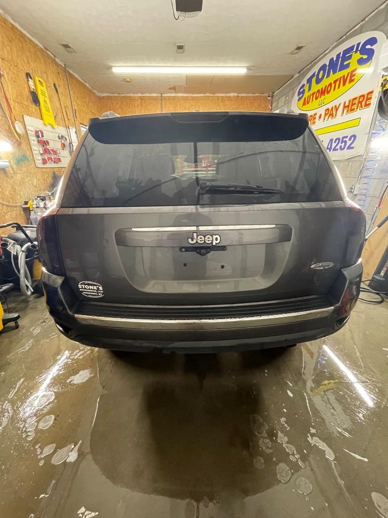 2017 Jeep Compass - $5,950