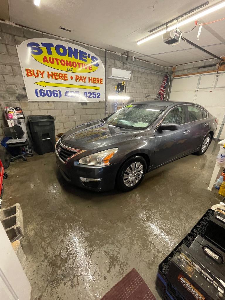 2013 Nissan Altima - $2,995