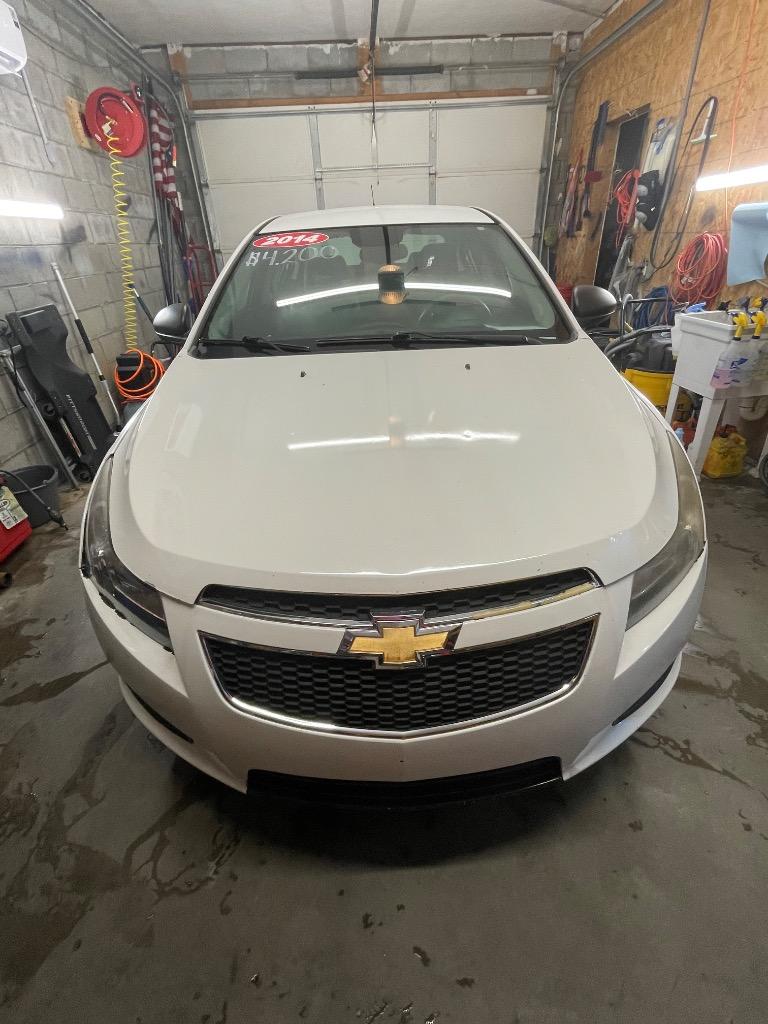 2014 Chevrolet Cruze - $4,200