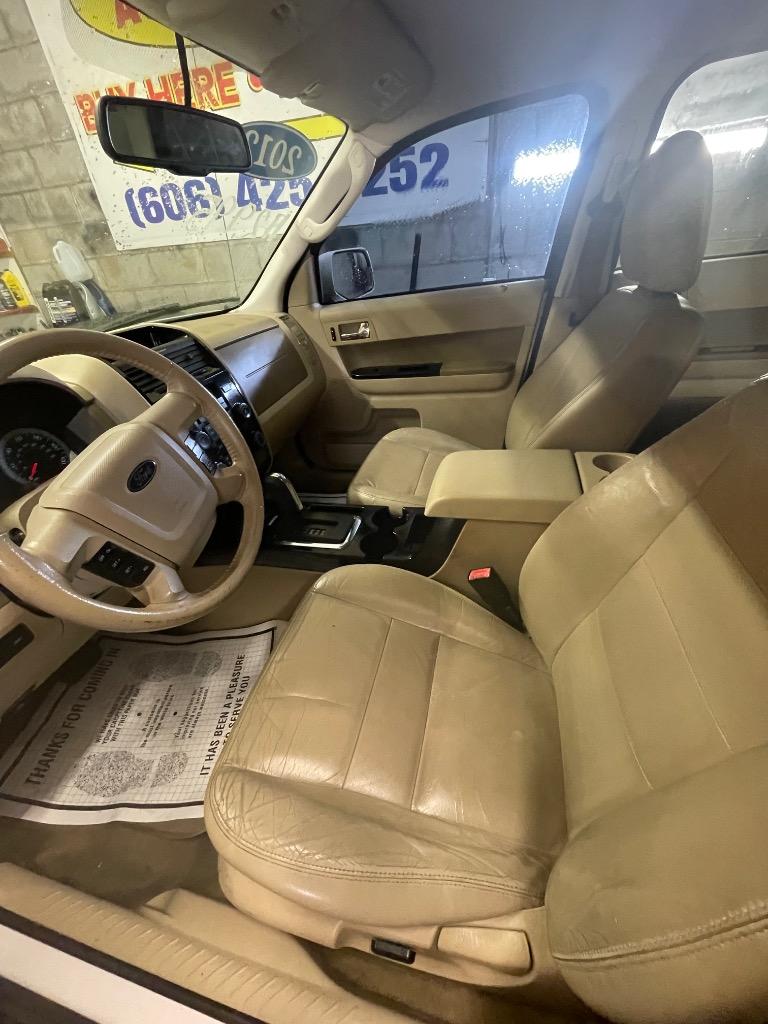 2012 Ford Escape - $2,995