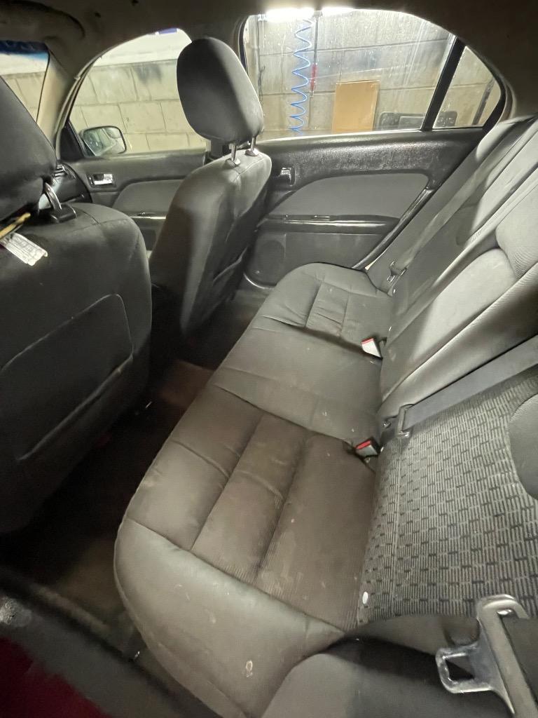 2012 Ford Fusion - $2,950