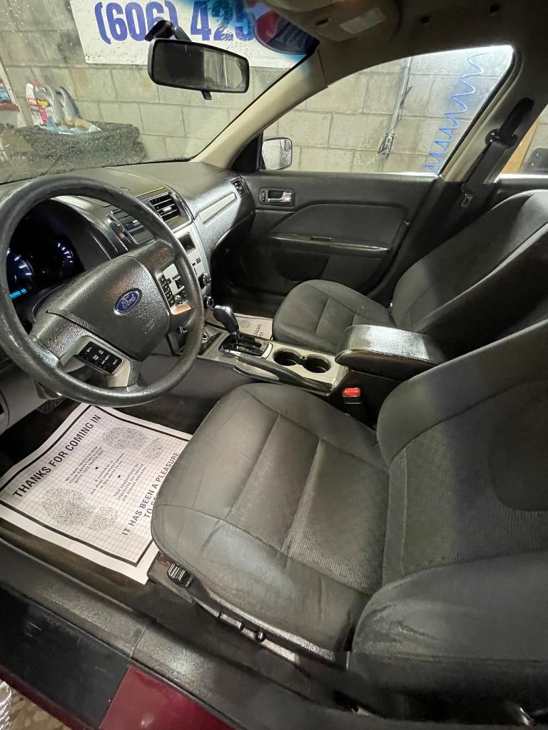 2012 Ford Fusion - $2,950