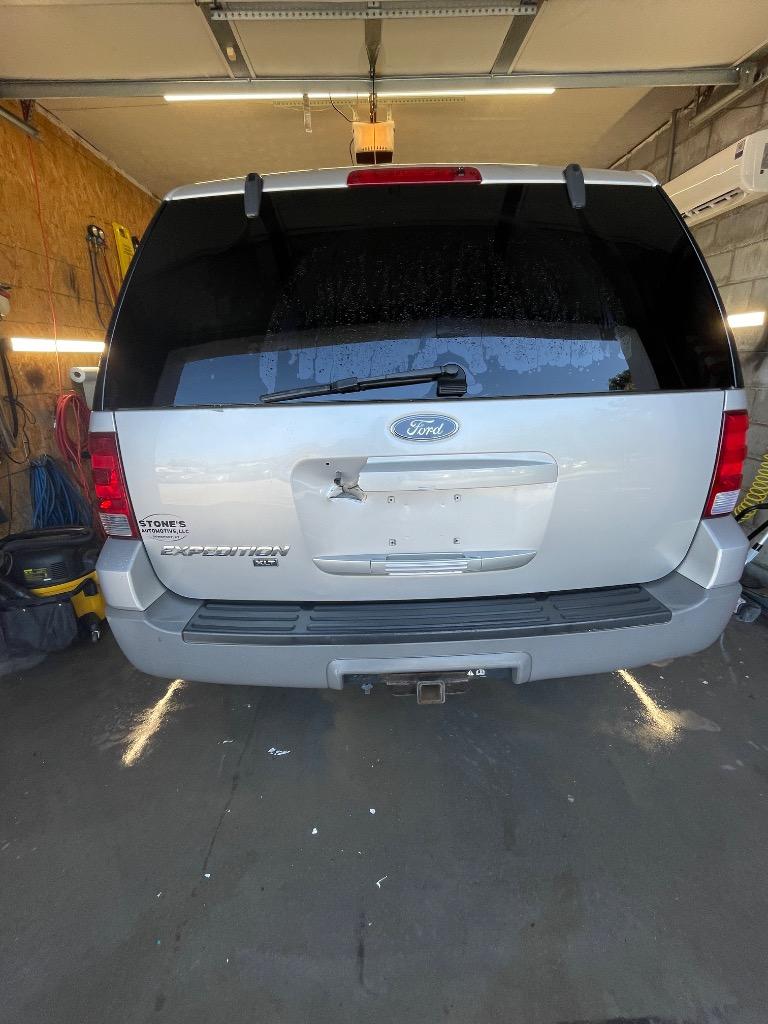 2003 Ford Expedition - $4,999