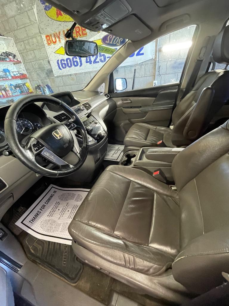 2012 Honda Odyssey - $3,995