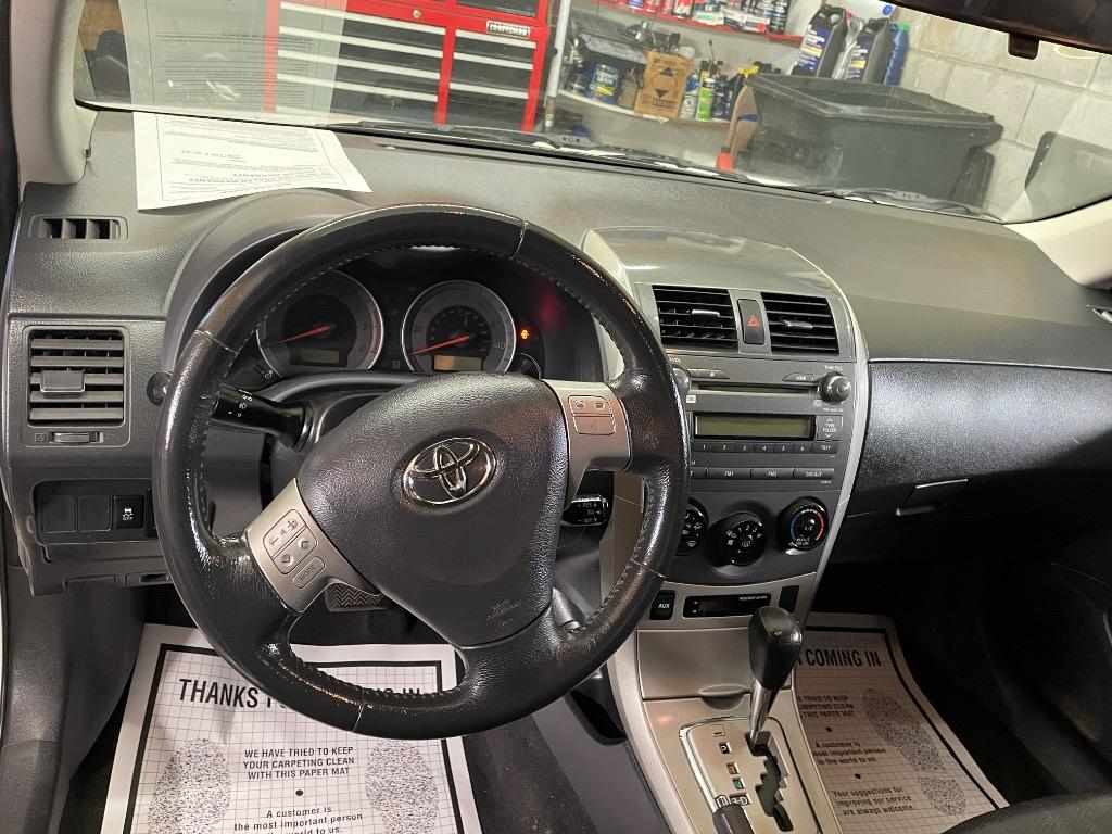 2010 Toyota Corolla - $2,995