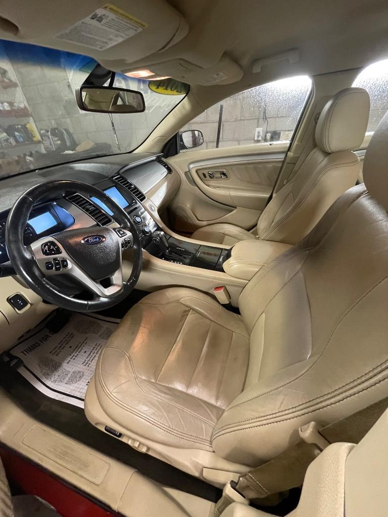 2014 Ford Taurus - $4,999