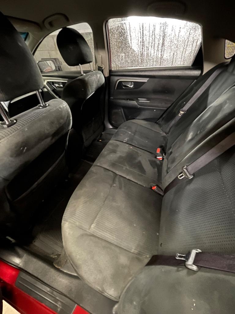 2015 Nissan Altima - $4,960