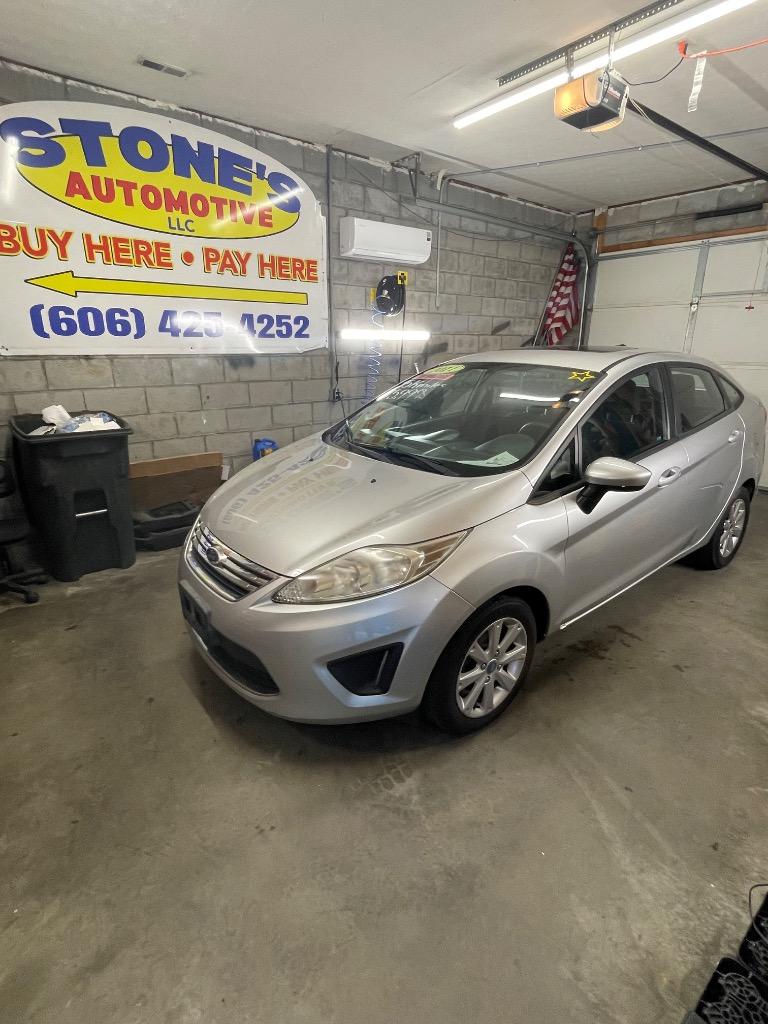 2011 Ford Fiesta - $5,999