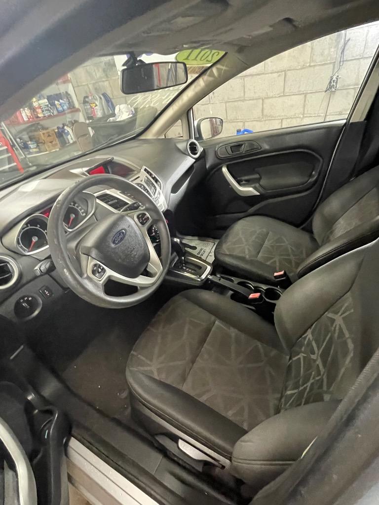 2011 Ford Fiesta - $5,999
