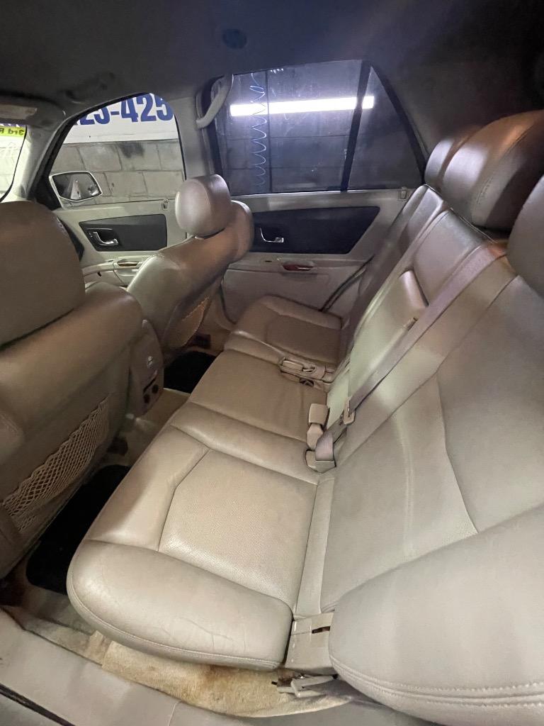 2004 Cadillac SRX - $3,995