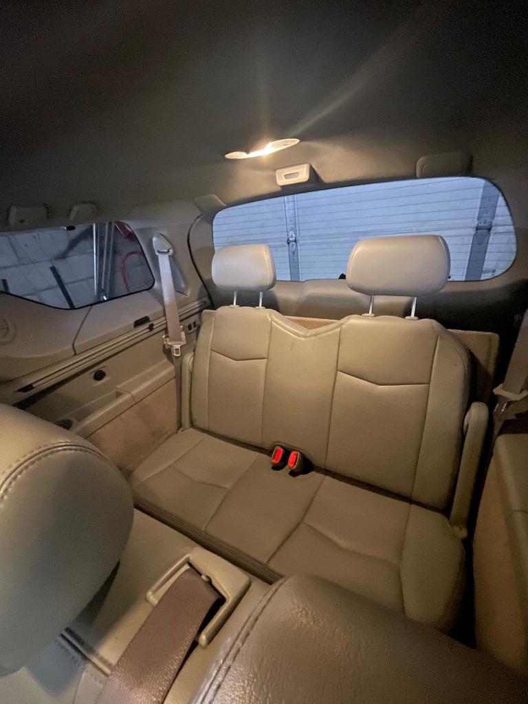 2004 Cadillac SRX - $3,995