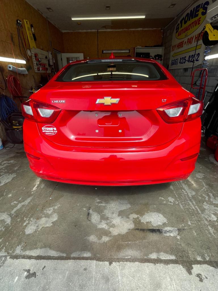 2017 Chevrolet Cruze - $5,895