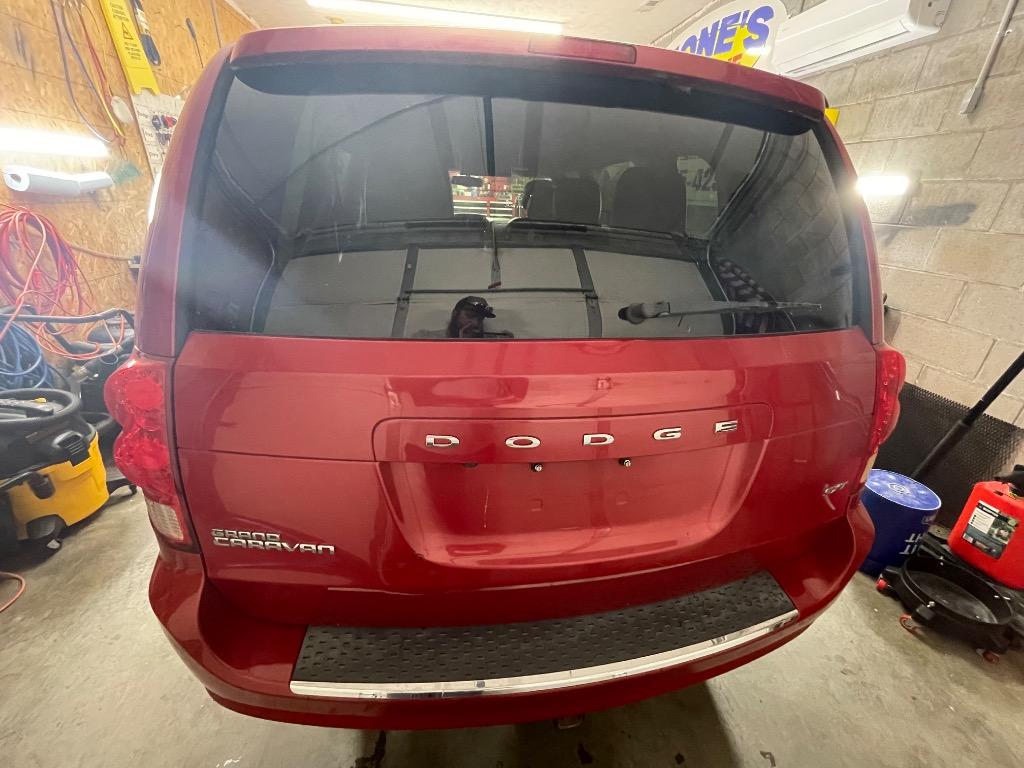 2014 Dodge Grand Caravan - $4,995