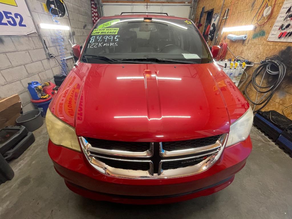 2014 Dodge Grand Caravan - $4,995