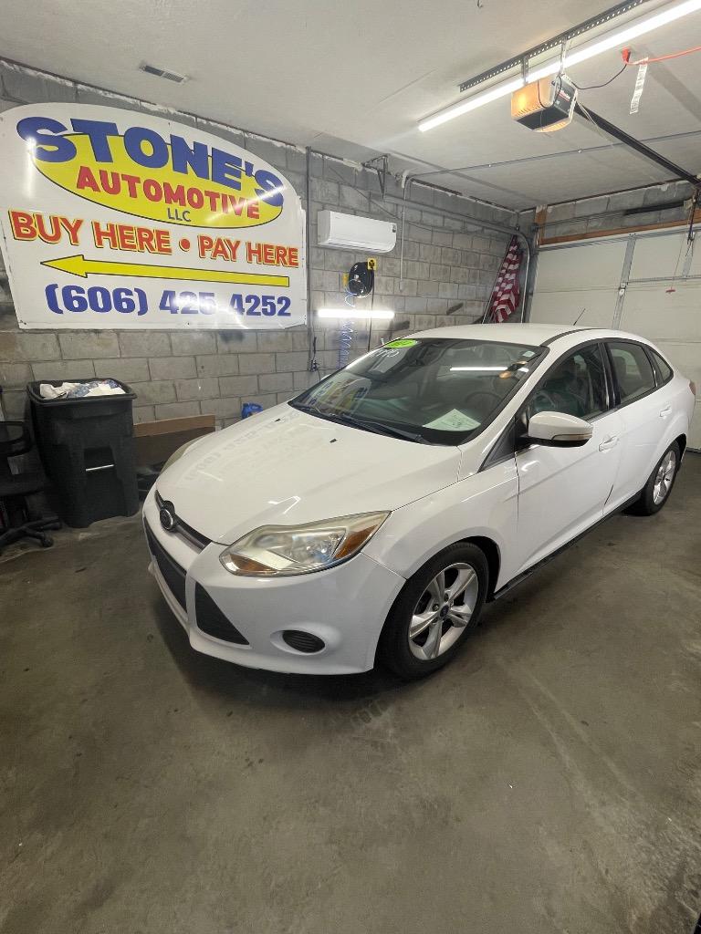 2014 Ford Focus - $3,865
