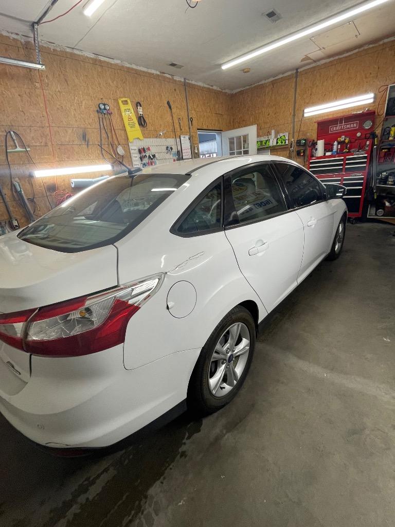 2014 Ford Focus - $3,865
