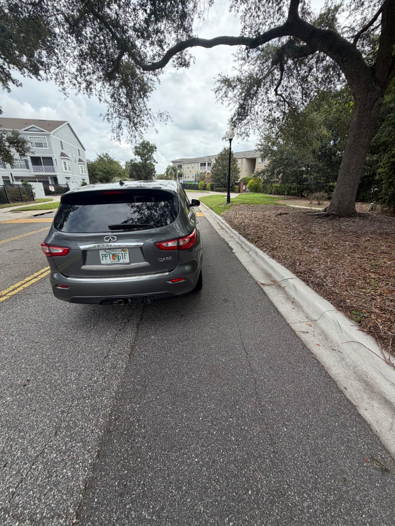 2015 INFINITI QX60 - $6,350