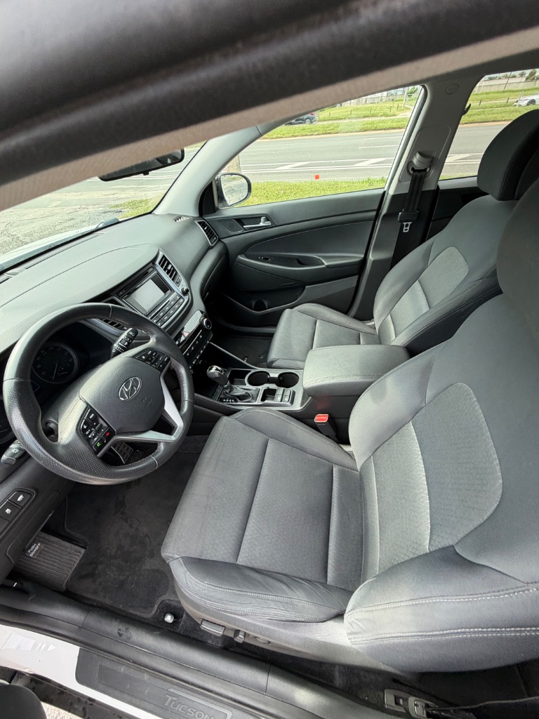 2017 Hyundai Tucson - $8,450