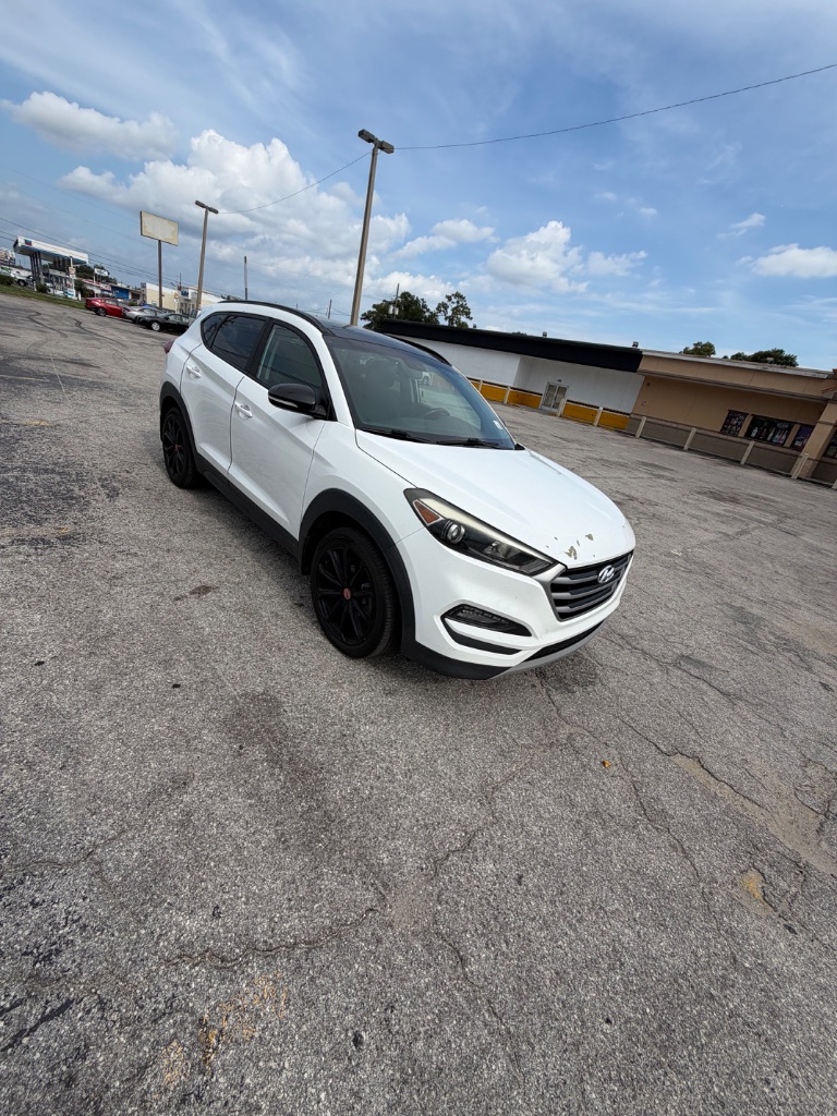 2017 Hyundai Tucson - $8,450