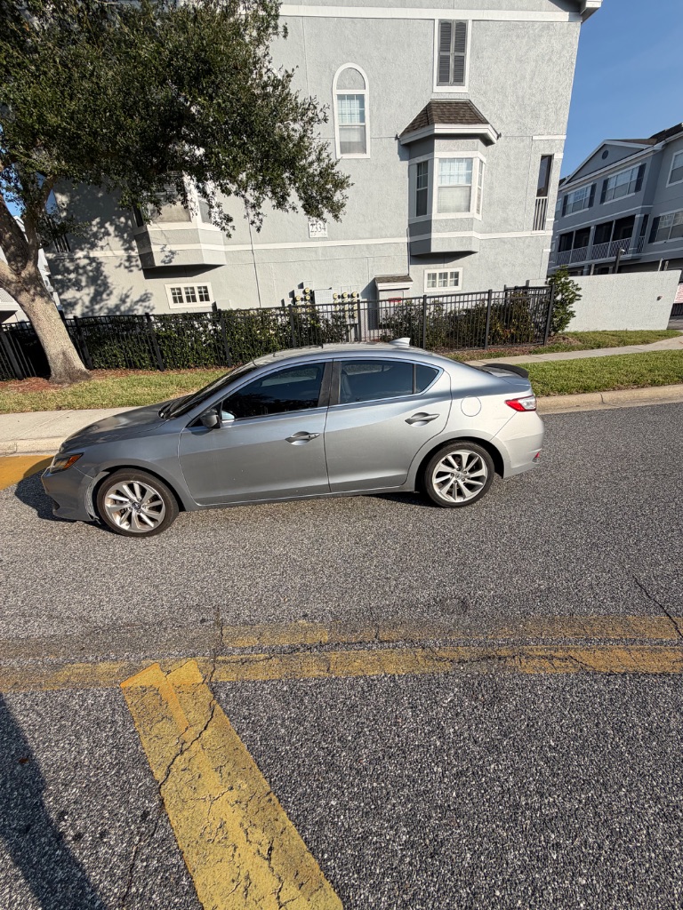 2017 Acura ILX - $8,325