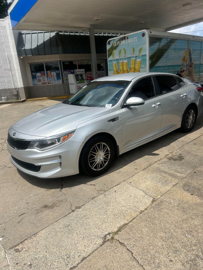 2016 Kia Optima - $8,320