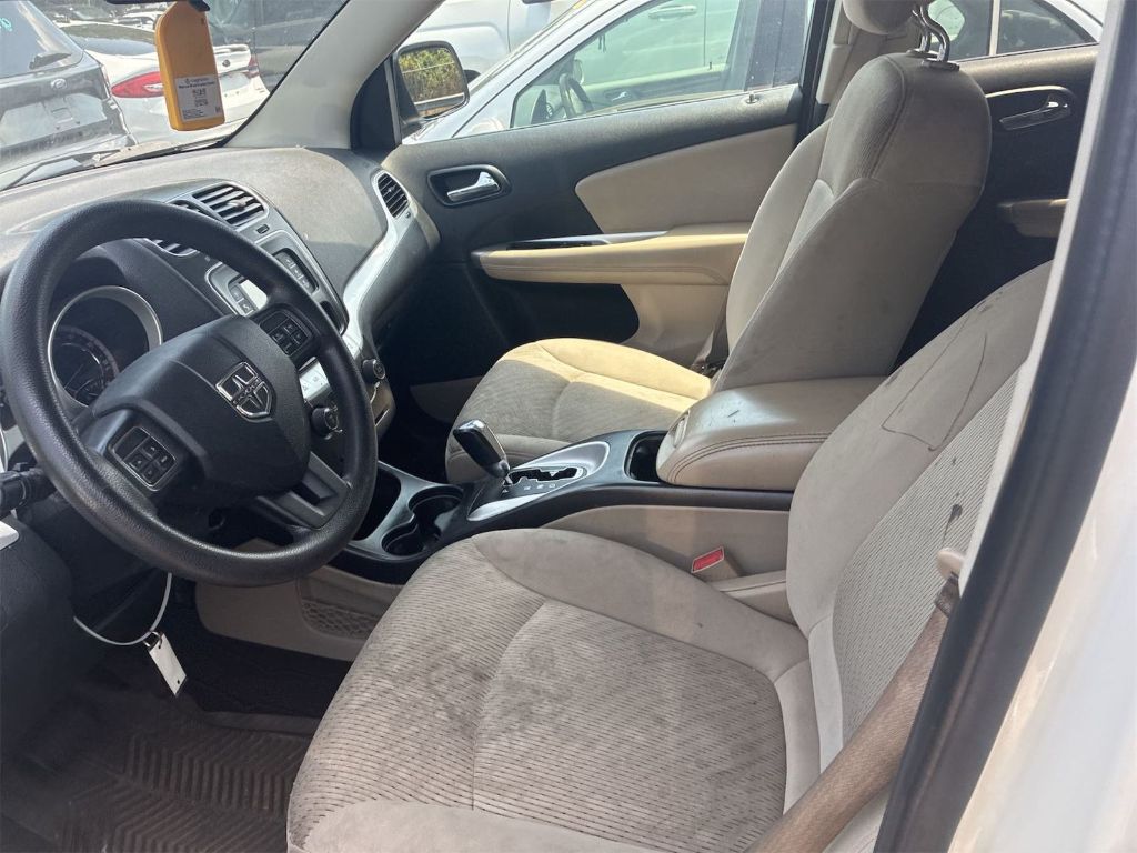 2011 Dodge Journey - $3,360