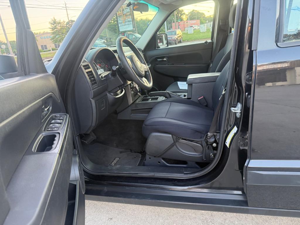 2012 Jeep Liberty - $3,055
